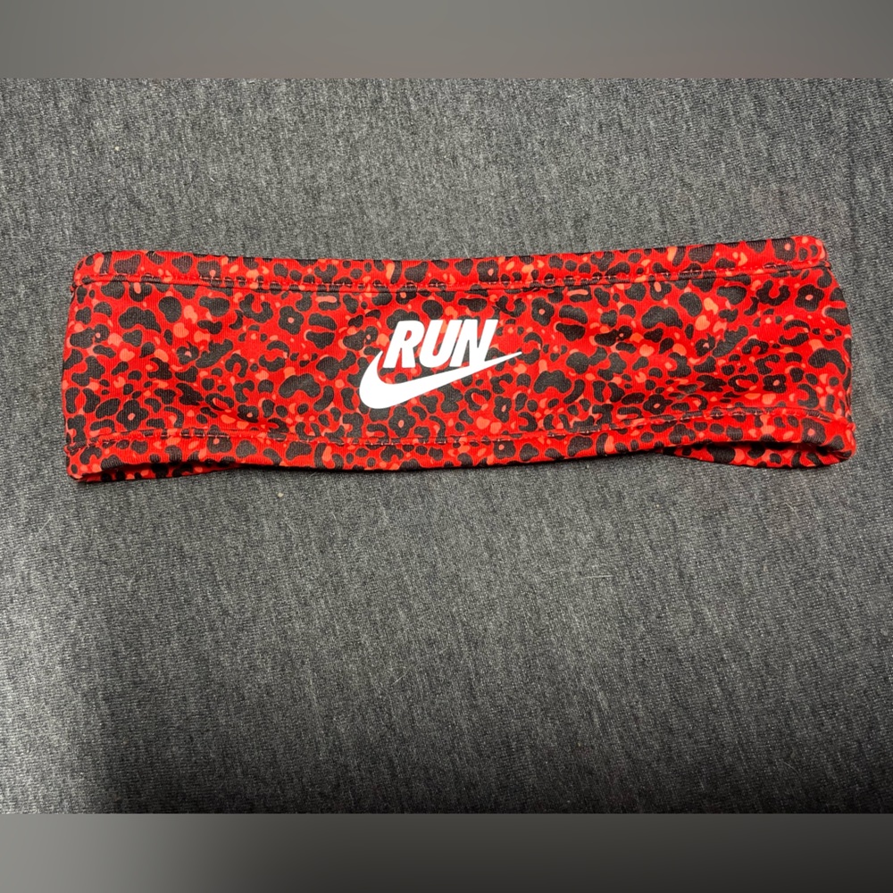 Nike Run reversible Ear Warmer Headband. Dri-Fit